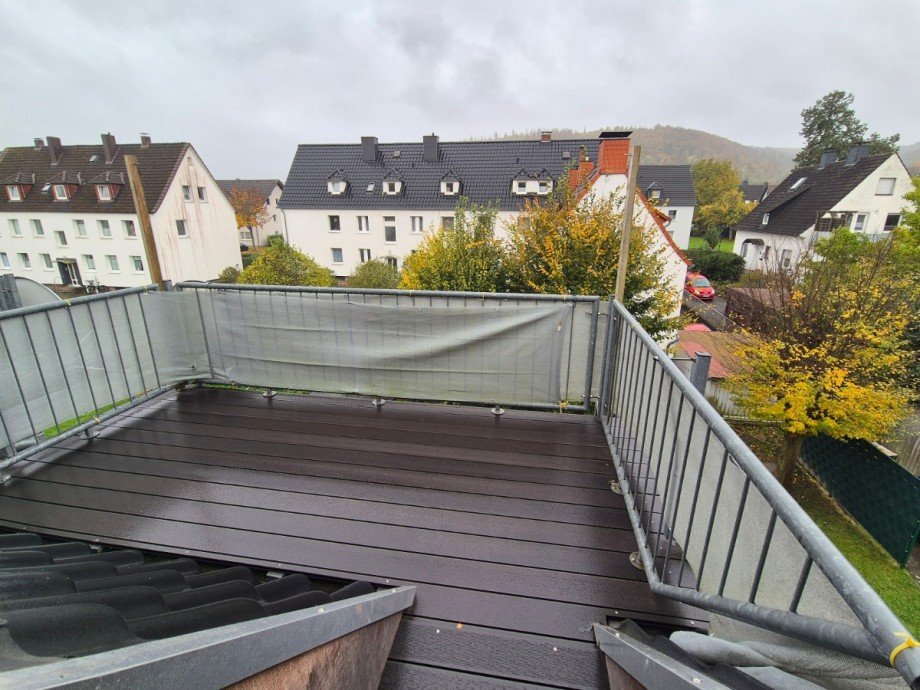 2-Zimmer-Dachgeschosswohnung mit Balkon in H�xter - Heise Immobilien Dachgeschosswohnung H�xter