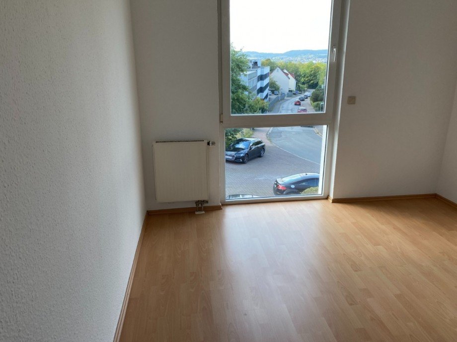 Schlafzimmer - www.immobilien-heise.de Etagenwohnung Holzminden