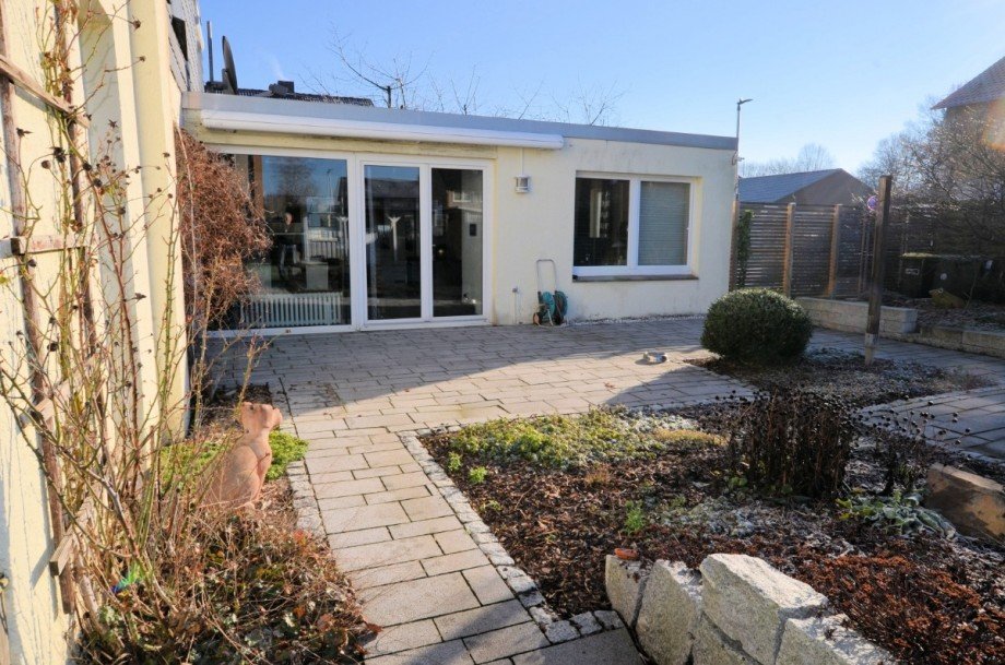 Heise Immobilien - 1-Familienwohnhaus - Holzminden Einfamilienhaus Holzminden