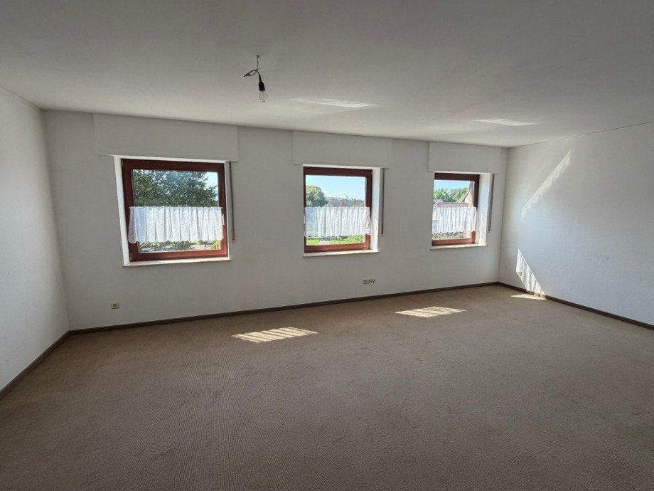 Heise Immobilien - www.immobilien-heise.de Zweifamilienhaus H�xter