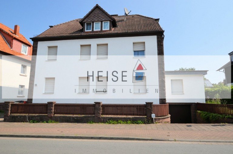 Rumohrtalstra�e 30 Holzminden - Altendorf Erdgeschosswohnung 4-Zimmer-Mietwohnung, EG. mit Terrasse, Garten und Garage in Holzminden zu vermieten
