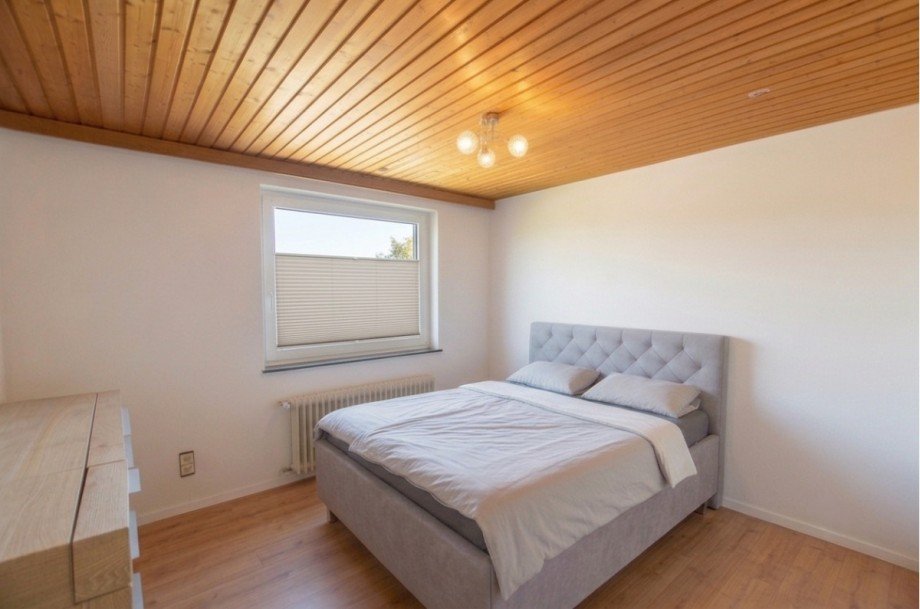 Schlafzimmer - Heise Immobilien Hausverwaltungen - www.immobilien-heise.de Einfamilienhaus Holzminden