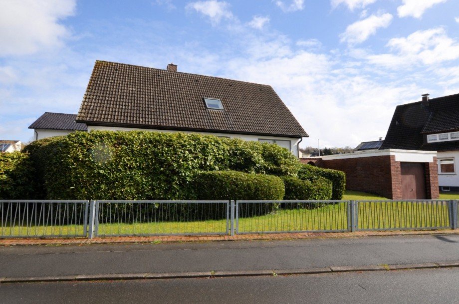 Heise Immobilien - L�chtringen - www.immobilien-heise.de Einfamilienhaus H�xter-L�chtringen
