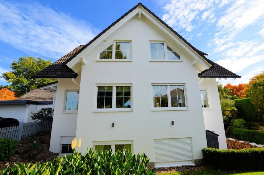 Heise Immobilien - Holzminden - www.immobilien-heise.de Zweifamilienhaus Holzminden