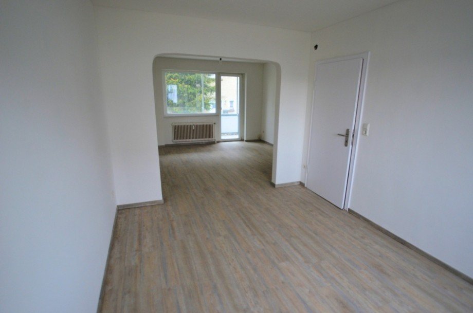 Heise Immobilien - Holzminden, Lindenallee 11 Erdgeschosswohnung Holzminden