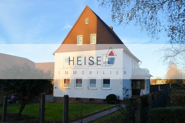 * Gepflegtes, ruhiges 4 Familienwohnhaus mit Garten* I. Obergeschoss* 3 Zimmer, Küche, Bad, Balkon, Keller, Autoabstel ...