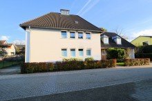 Heise Immobilien - Mehrfamilienwohnhaus in stadtnaher Wohnlage *** VERKAUFT 2025 *** Vermietetes 3-Familienwohnhaus mit Garage in ruhiger, stadtnaher Wohnlage