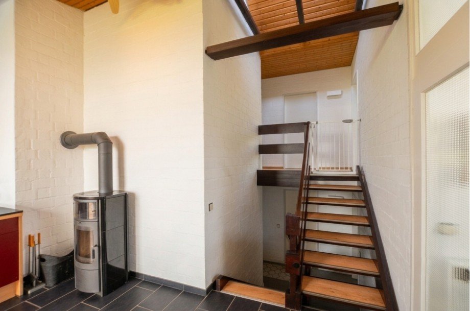 Eingangsbereich, Treppenhaus - Heise Immobilien Hausverwaltungen - www.immobilien-heise.de Einfamilienhaus Holzminden