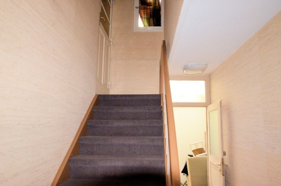 Heise Immobilien - Wohn- und Gesch�ftshaus - Innenstadt Reihenmittelhaus Holzminden