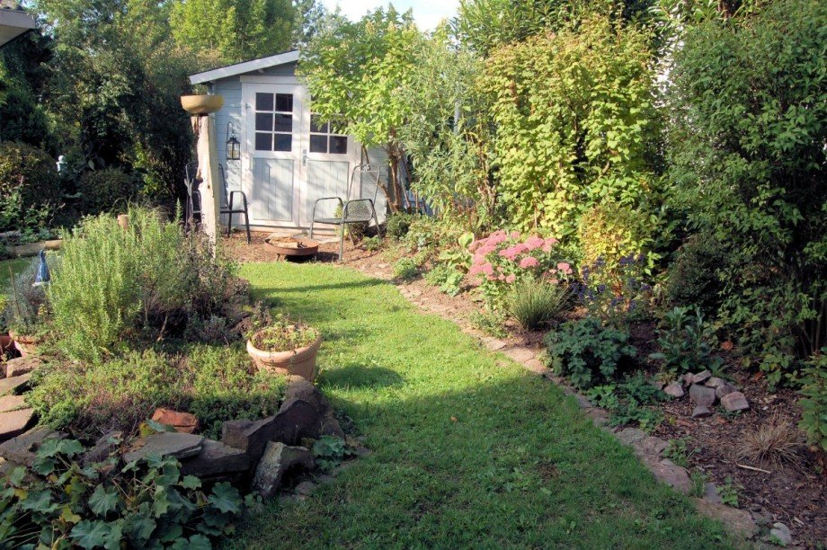 2-Familienwohnhaus mit Garage und Einliegerwohnung - Holzminden Zweifamilienhaus Holzminden