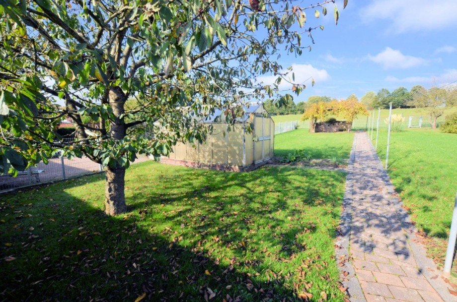 Heise Immobilien - www.immobilien-heise.de - Immobilie Stadtoldendorf Zweifamilienhaus Stadtoldendorf