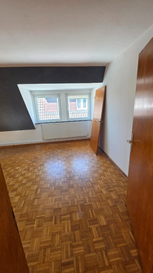 Wohnzimmer - www.immobilien-heise.de Etagenwohnung Holzminden
