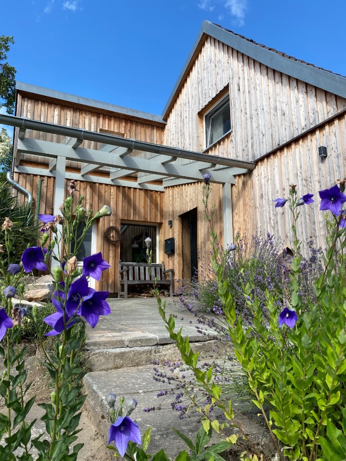 Heise Immobilien - Modernsierte Doppelhaush�lfte - �ber den D�chern Brev�rde Reihenendhaus Brev�rde