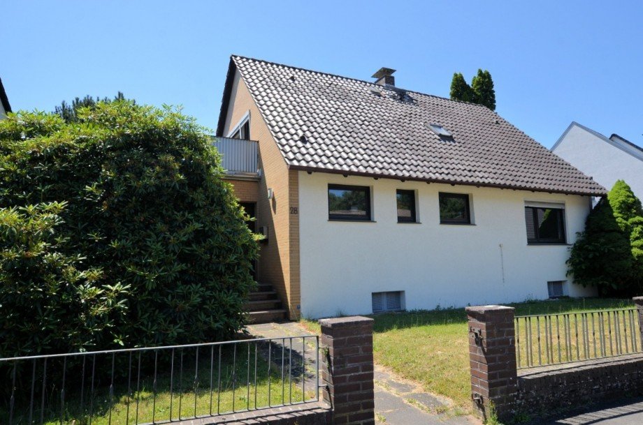 1-Familienwohnhaus mit Garage in Holzminden Einfamilienhaus Holzminden
