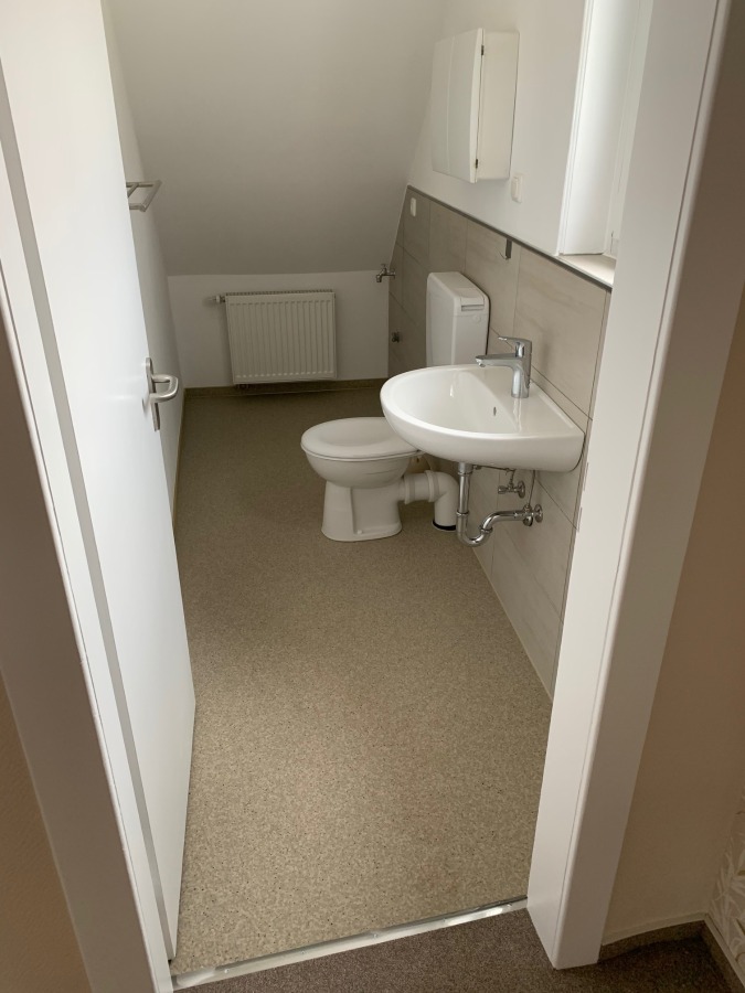 G�ste-WC OG - www.immobilien-heise.de Reiheneckhaus Holzminden