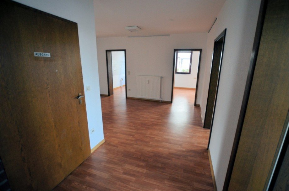 Heise Immobilien - Gewerbefl�che in Holzminden - www.immobilien-heise.de B�rofl�che Holzminden
