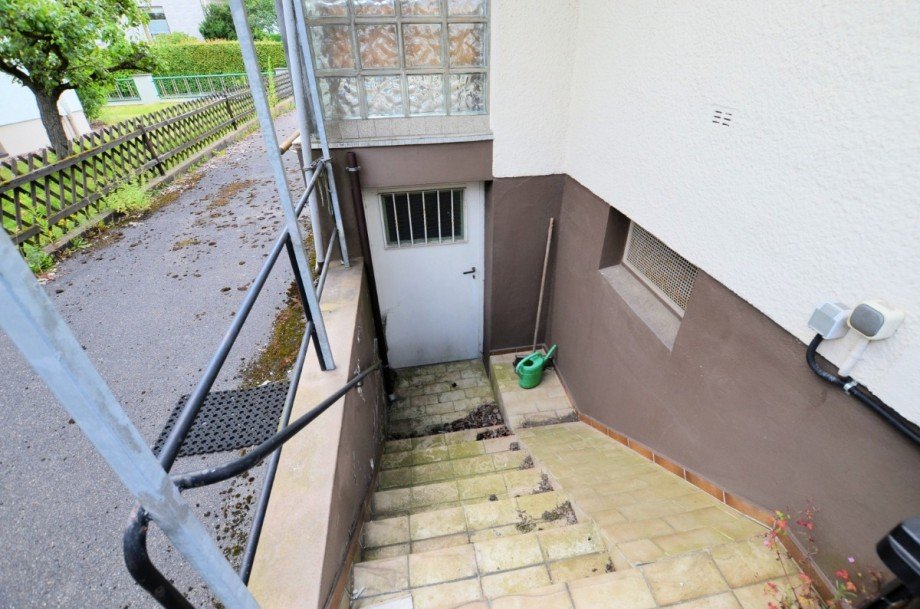 Bild... Zweifamilienhaus Holzminden