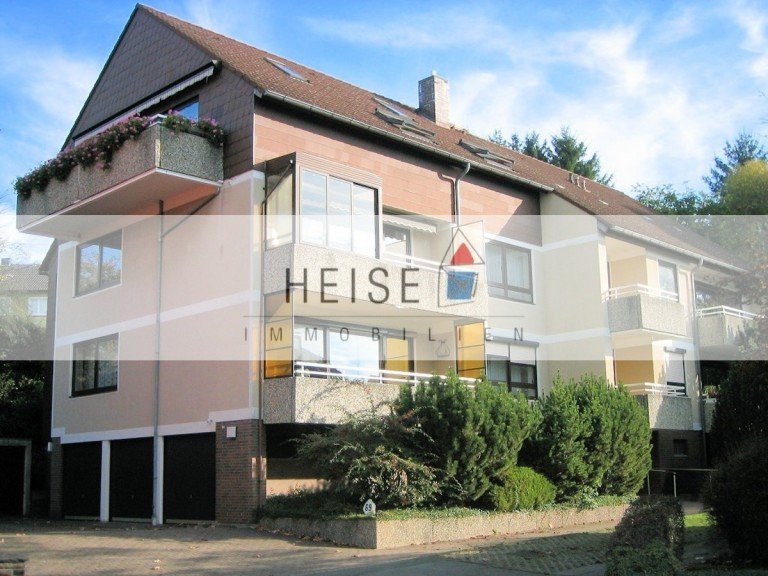 Eigentumswohnung mit Balkon und Garage* Baujahr: 1982* I. Obergeschoss links* Wohnfl�che: 90 m�* 3 Zimmer, K�che, ze ...