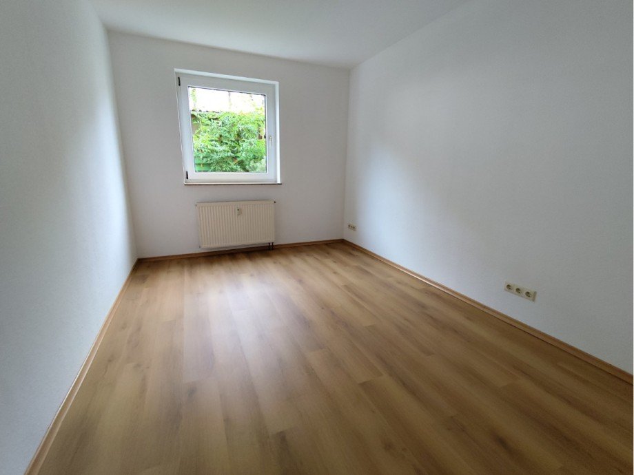 Schlafzimmer - www.immobilien-heise.de Souterrainwohnung Holzminden