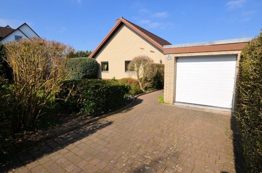 1-Familienwohnhaus mit Garage in Holzminden - Lehmkuhle 2 Bungalow Holzminden