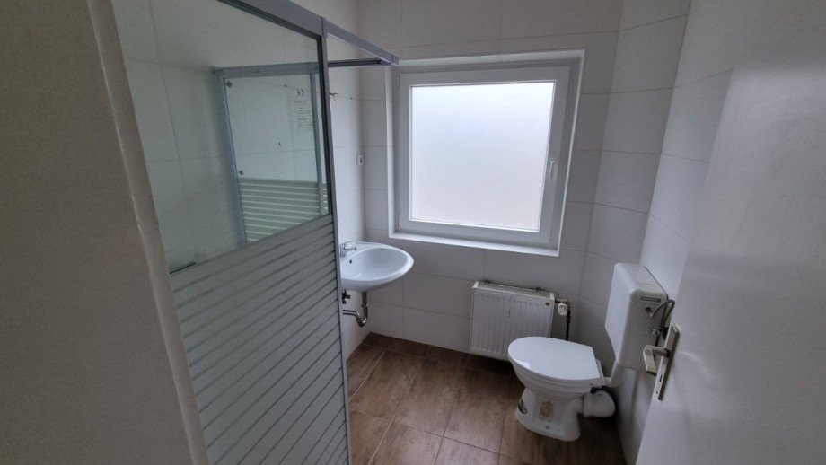 Bad - www.immobilien-heise.de Einfamilienhaus Eschershausen