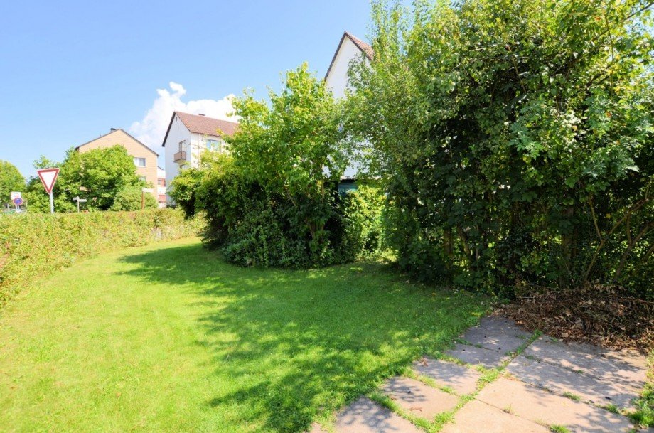 Heise Immobilien - 1-Familien-Doppelhaush�lfte in stadtnaher Lage Doppelhaush�lfte Holzminden