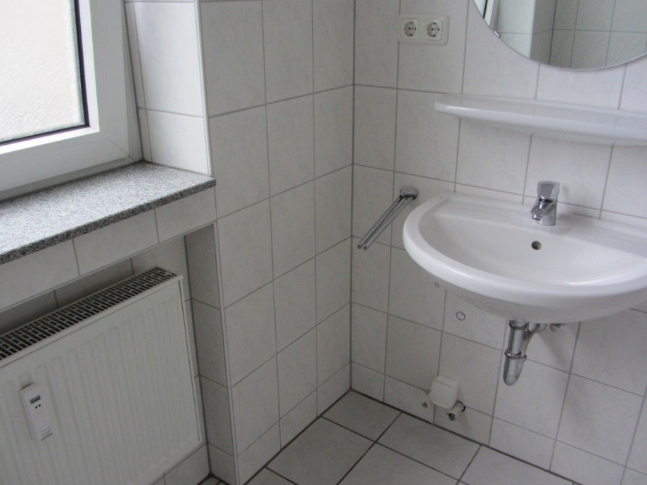 2. Bad Etagenwohnung Holzminden