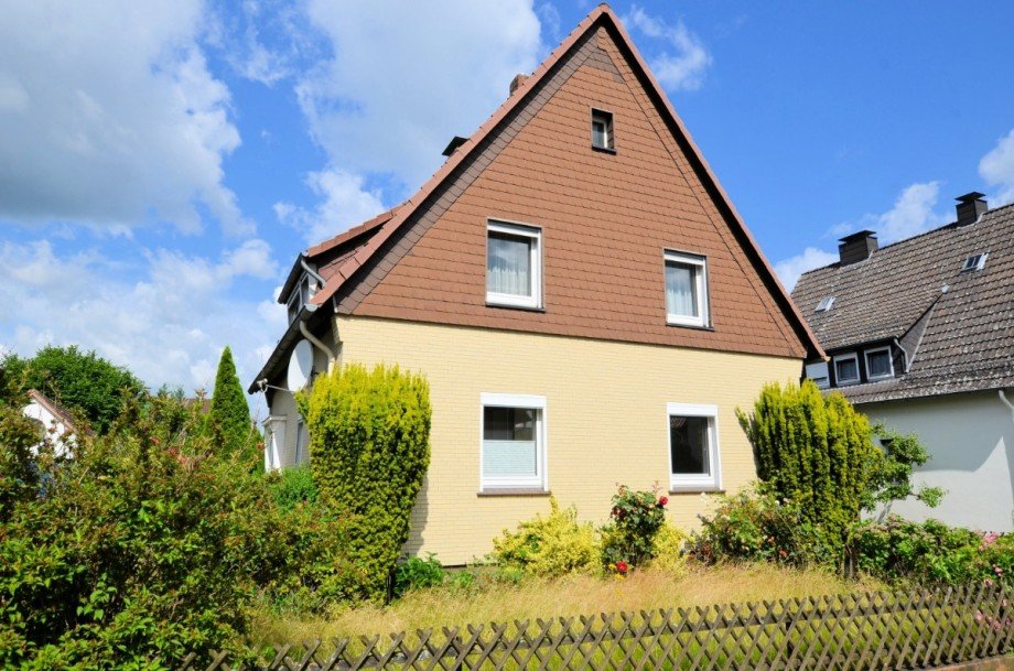 Bild... Zweifamilienhaus Holzminden