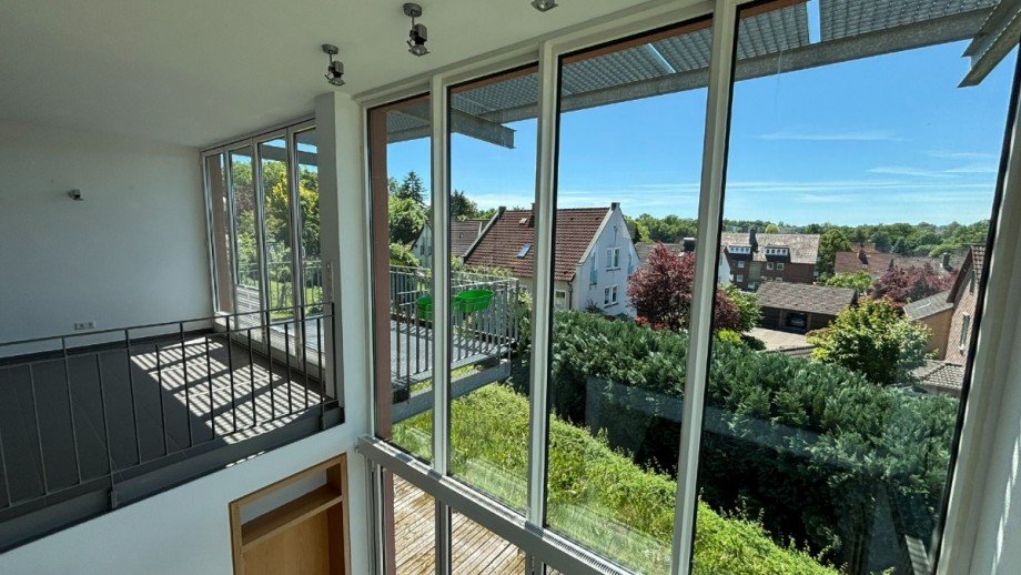 Fensterfront - www.immobilien-heise.de Einfamilienhaus Holzminden