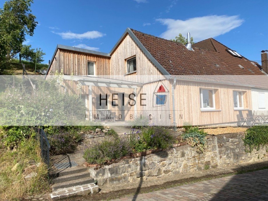 Heise Immobilien - Modernsierte Doppelhaush�lfte - �ber den D�chern Brev�rde Reihenendhaus Brev�rde